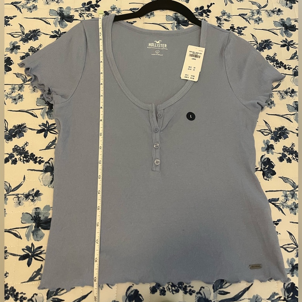 Hollister Ribbed top. - Picture 8 of 9